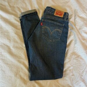 Levi’s 535 Super Skinny Jeans